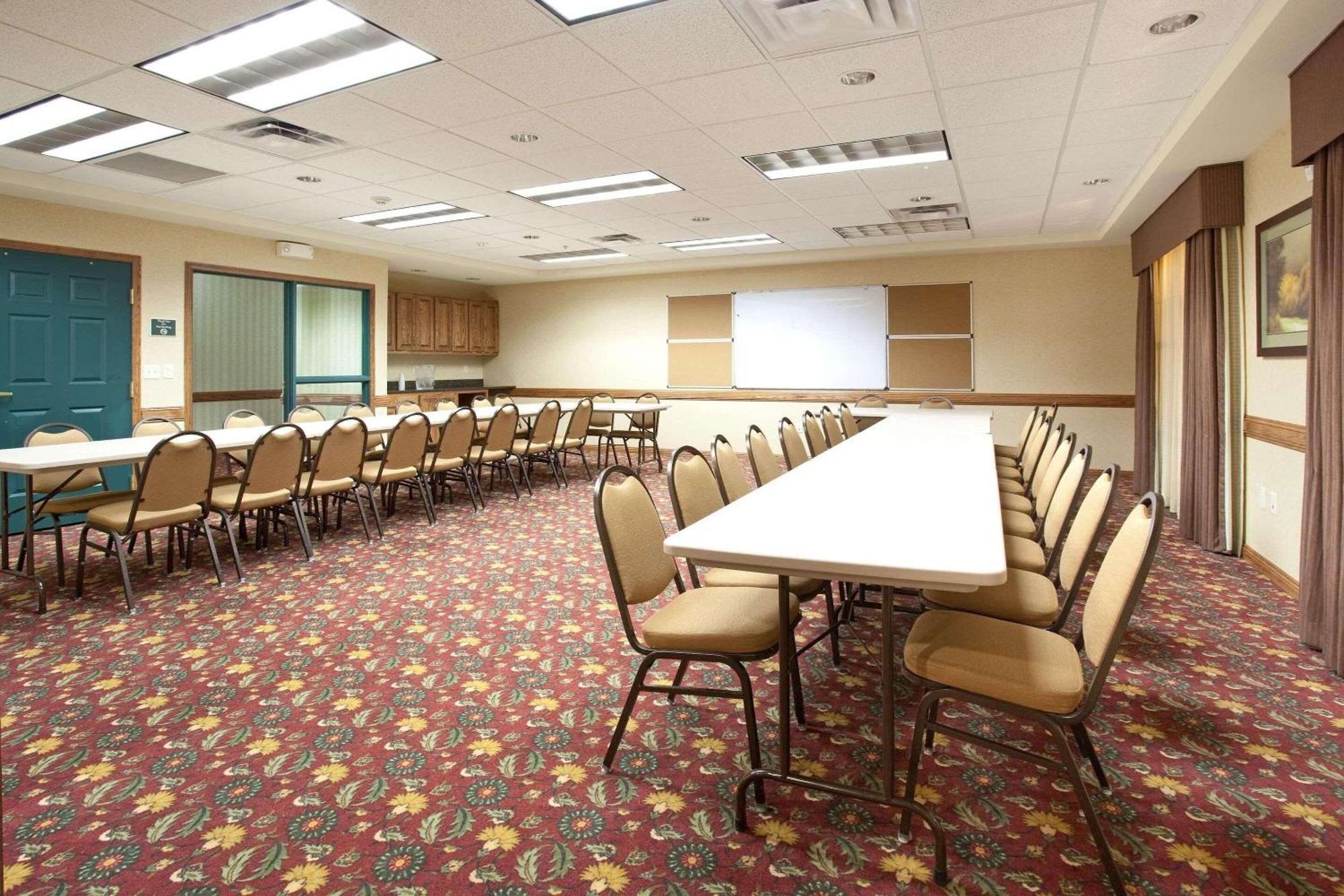 Hotel Country & By Radisson, Boise West -
