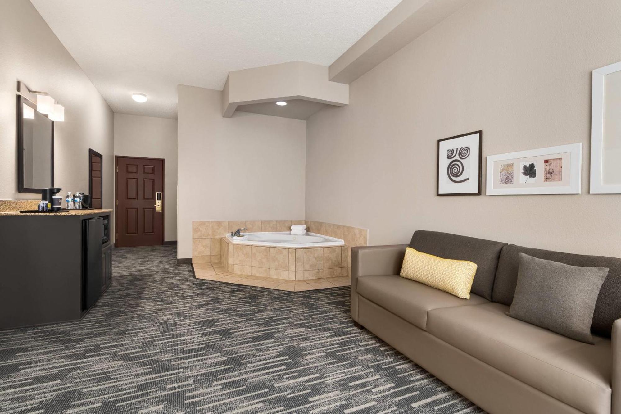 Country & By Radisson, Boise West - 3* Meridian