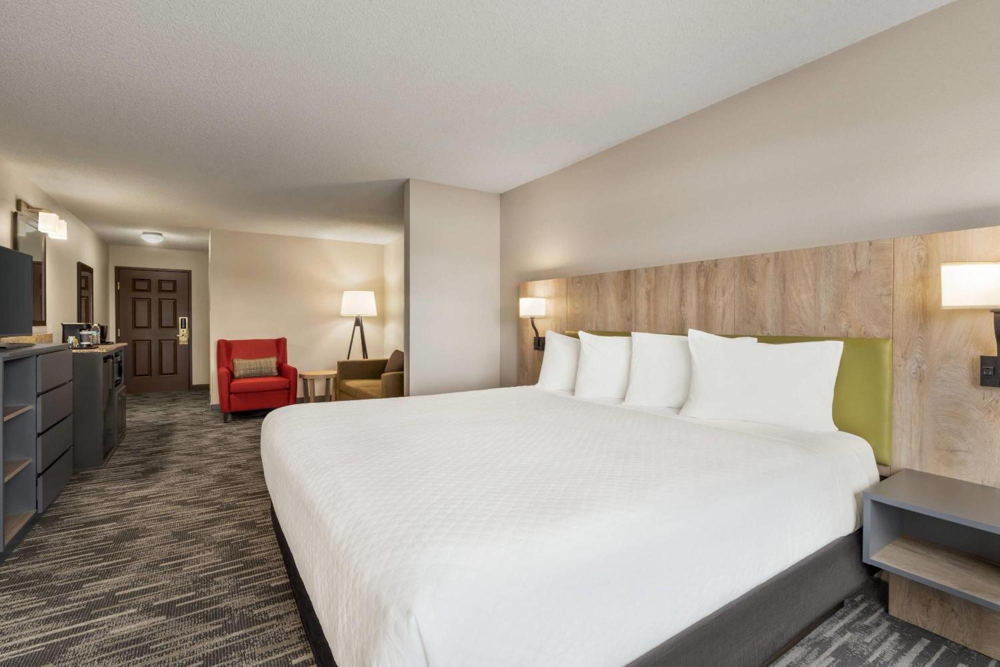 Country & By Radisson, Boise West - 3*