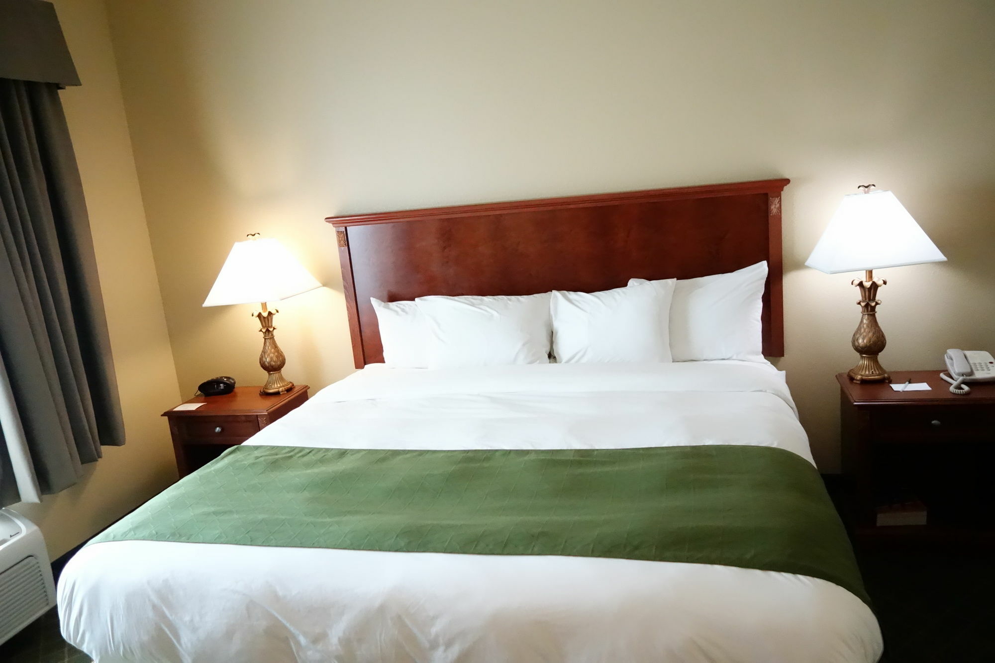 Country & By Radisson, Boise West - Hotel