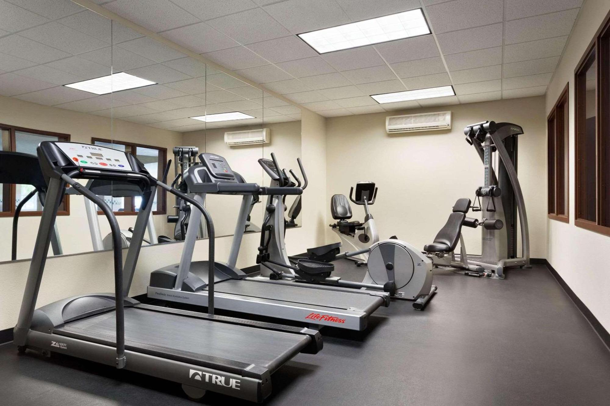 Country & By Radisson, Boise West - Hotel Meridian